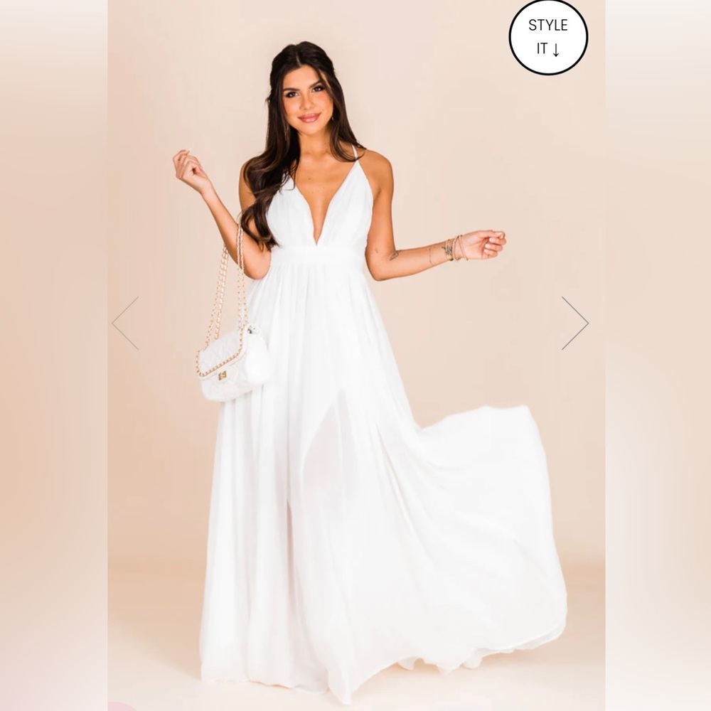 White Pink Lily long maxi dress in size small